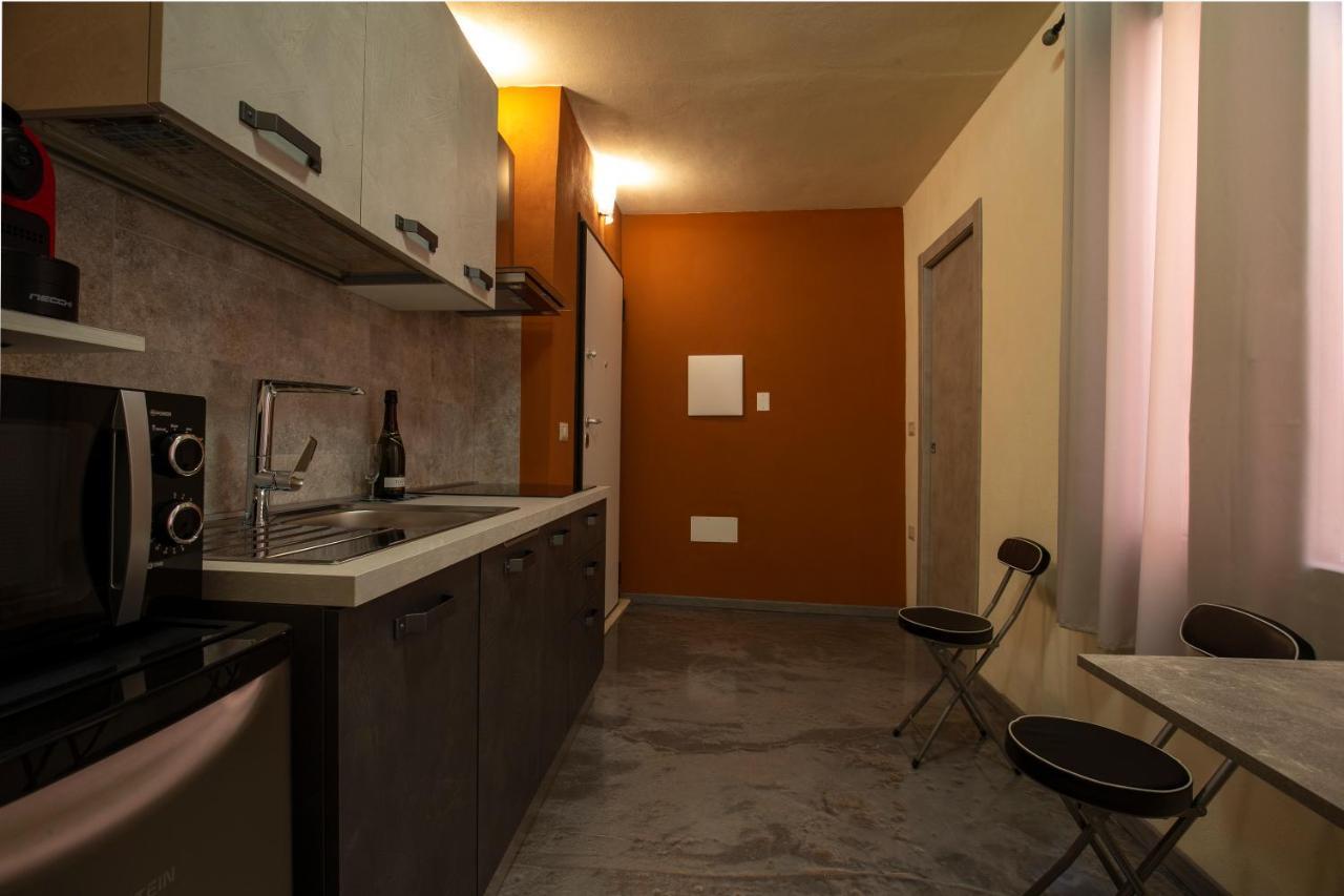 Via Cavour 19, Appartamento Del Conte Iglesias Buitenkant foto